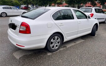 Škoda Octavie 1.6 - 12