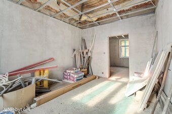 Prodej vícegeneračního domu 452 m², Osek, ev.č. 00938 - 12