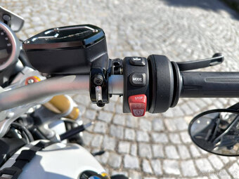 BMW R nineT Option - 12