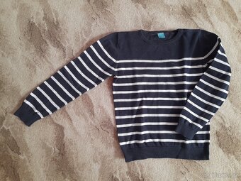 Balíček oblečení vel. 134. - 12