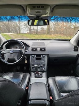 Volvo XC90 D5 136kw man.převodovka - 12