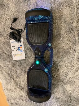 Nový elektrický hoverboard Led Bluethooth. - 12