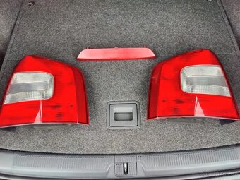 Škoda Octavia 1,8 TSi Laurin&Klement DSG top - 12