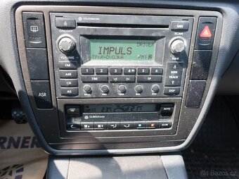 Volkswagen Passat 1.9TDi 96kW B5.5 DIG.KLIMATIZACE - 12