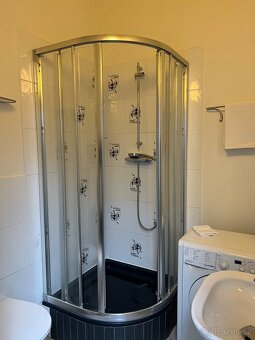 Pronájem atraktivního apartmánu - 12