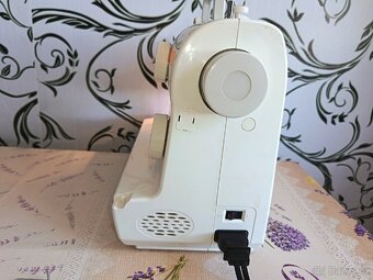 Šicí stroj Smart by Pfaff 100s - 12