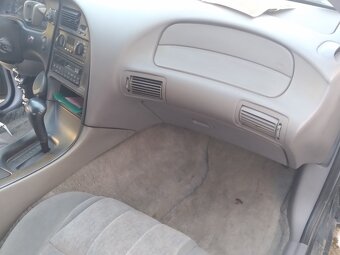 FORD THUNDERBIRD 4.6 LX V8 EKO ZAPLACENO - 12