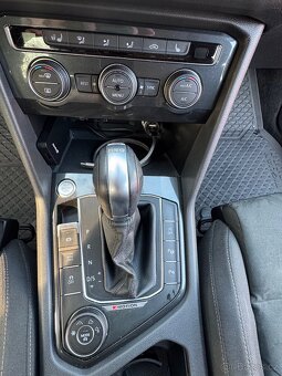 VW Tiguan allspace 2.0 Bi-Tdi -176kw 4x4 - 12