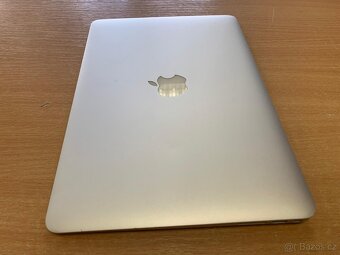 MacBook Air 13" A1466 (2015) 128GB + nabíječka - 12
