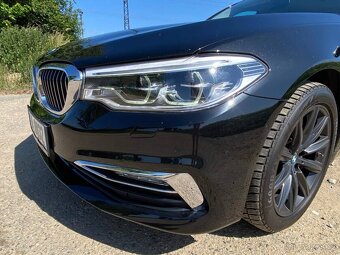 BMW 520d xDrive Touring LuxuryLine 2018 122tkm 4x4 klima ČR - 12