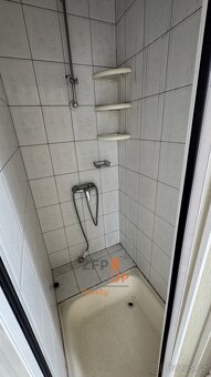 Prodej rodinného domu o rozloze 92 m², ulice Střelnice, Hole - 12
