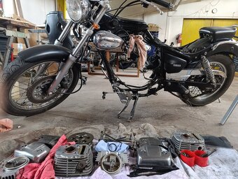 Yamaha Virago 125 - 12