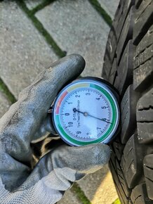 Zimní ALU sada BMW 205/55 R16 TPMS (RDC) - 12