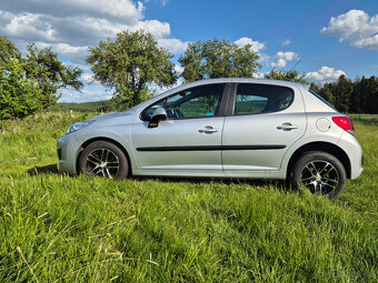 Peugeot 207 1.4i, r.v. 2009 - 12