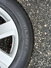 Pěkná zimní orig alu kola Audi A6, Kumho 225/60/17 vzorek 7m - 12