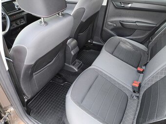 Škoda Fabia 1.0 TSI Ambition Plus Č.R. - 12