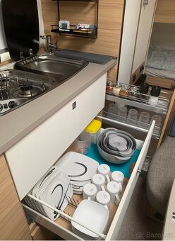 prodej rodinného karavanu Dethleffs 500 QSK - 12