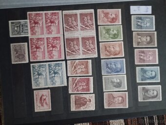 Album známek ČSR - 12