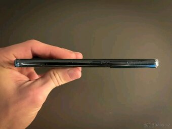 Samsung Galaxy S22 - 12