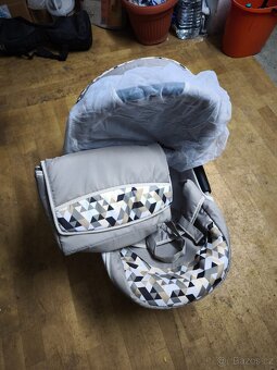 3 kombinace-kočárek largo - 12