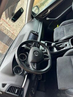 ŠKODA KAROQ 1,9 TDi - 12