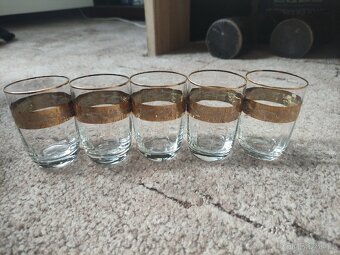 Skleničky 2 - 12