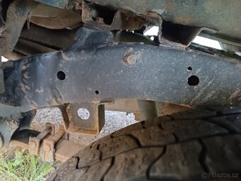 Nissan Navara D22 - 12