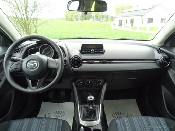 Mazda 2 1,5 Skyactiv-G 55kW 1x maj. malá spotřeba 4,8L/100km - 12