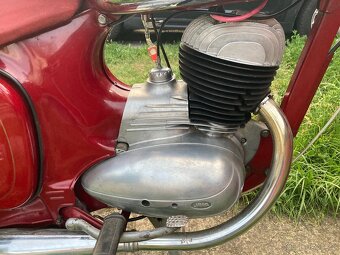 Jawa 250 - 12