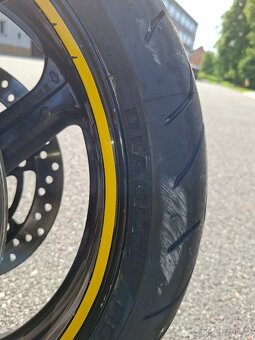 Honda cbr 600f - 12