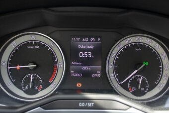 Škoda Superb 2.0 TDI SCR Live DSG - 12