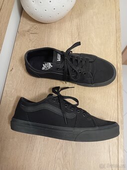 Vans tenisky vel. 40/40,5 unisex - 12