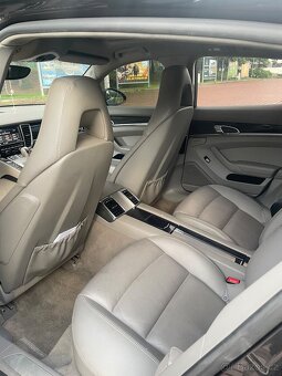 PORSCHE Panamera, 3.6, V6, 299 koní - 12
