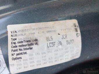 VW GOLF V kombi 1.9 TDI 77kw - 12