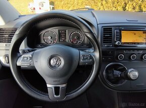 VW MULTIVAN 2.0 TDi 103kW TEAM 2x TOPENÍ / PO VELKÉ INSPEKCI - 12
