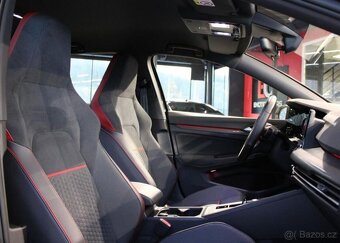 Volkswagen Golf GTI Clubsport DSG 221kW benzín automat - 12