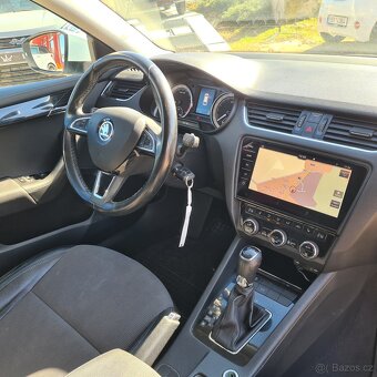 Škoda Octavia, 1,6 TDI 85kW DSG Style Odp. DPH - 12