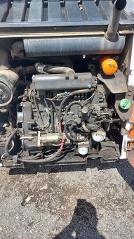 BOBCAT S 205,R.V. 2005 - 12