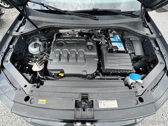 Volkswagen Tiguan 1.6TDi 85KW LED NAVI VÝHŘEV - 12