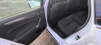 Ford Mondeo - 12