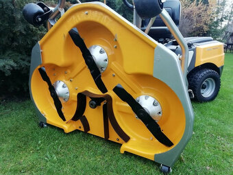 Traktor Stiga Park Pro 340 IX s pohonem všech kol a hydrauli - 12