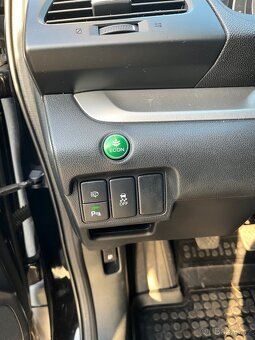 Prodám Honda CR-V 1.6i DTEC - 12