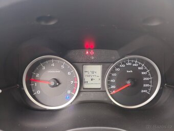 SUBARU XV 2014 1.6 84kW AWD 4x4,TEMPOMAT,VÝHŘEVY,SERVISKA - 12