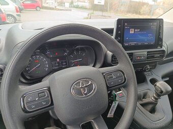 Toyota Proace City - 12