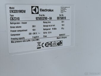 Lednice s mrazákem Electrolux  EN3201MOW - 12