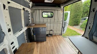 Obytná dodávka Peugeot Boxer - 12