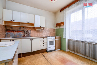 Prodej rodinného domu, 160 m², Staré Nechanice - 12