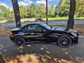 Mercedes SLK 350 AMG - 12