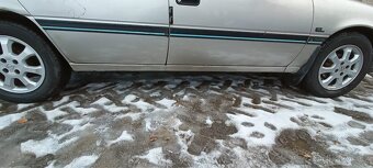 Opel Vectra 1.6i 55kw (1991) - 12