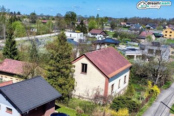 DŮM PLNÝ PŘÍBĚHŮ A POTENCIÁLU V PETŘVALDĚ, ev.č. 00257 - 12